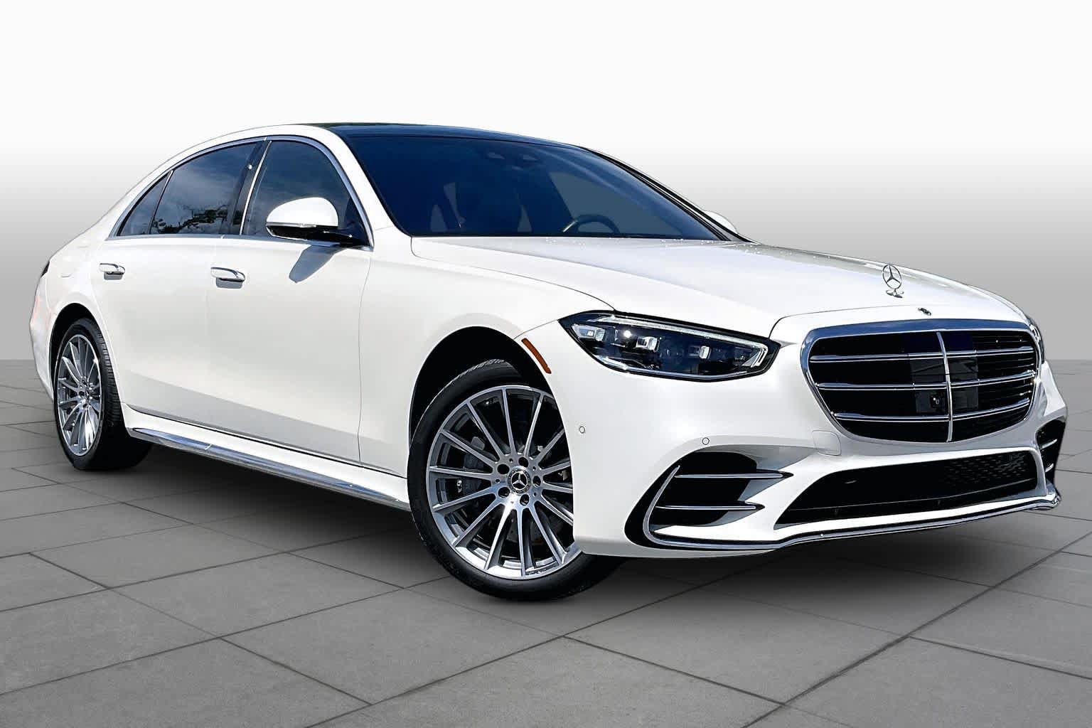 Used 2023 Mercedes-Benz S 500 4MATIC image 2