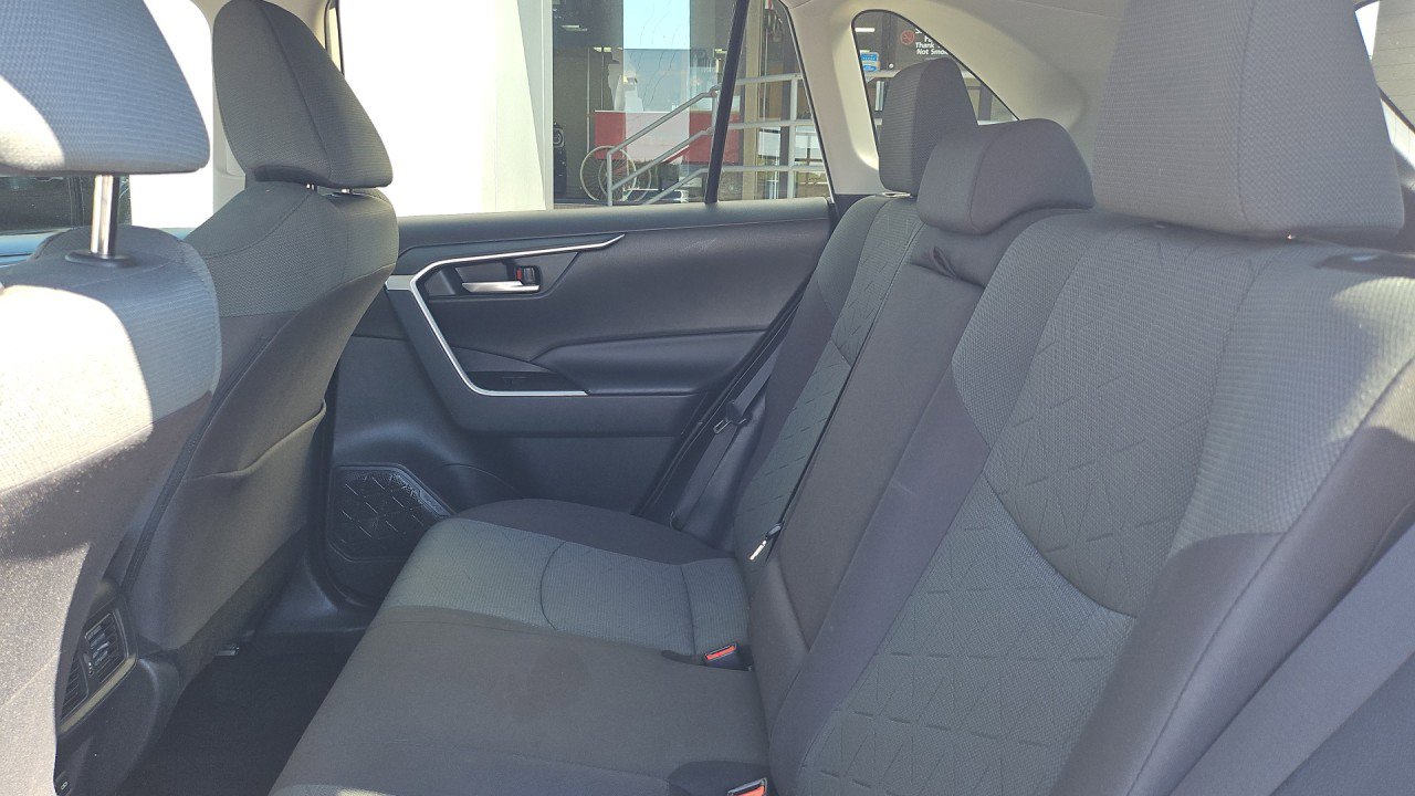Used 2023 Toyota RAV4 XLE image 13
