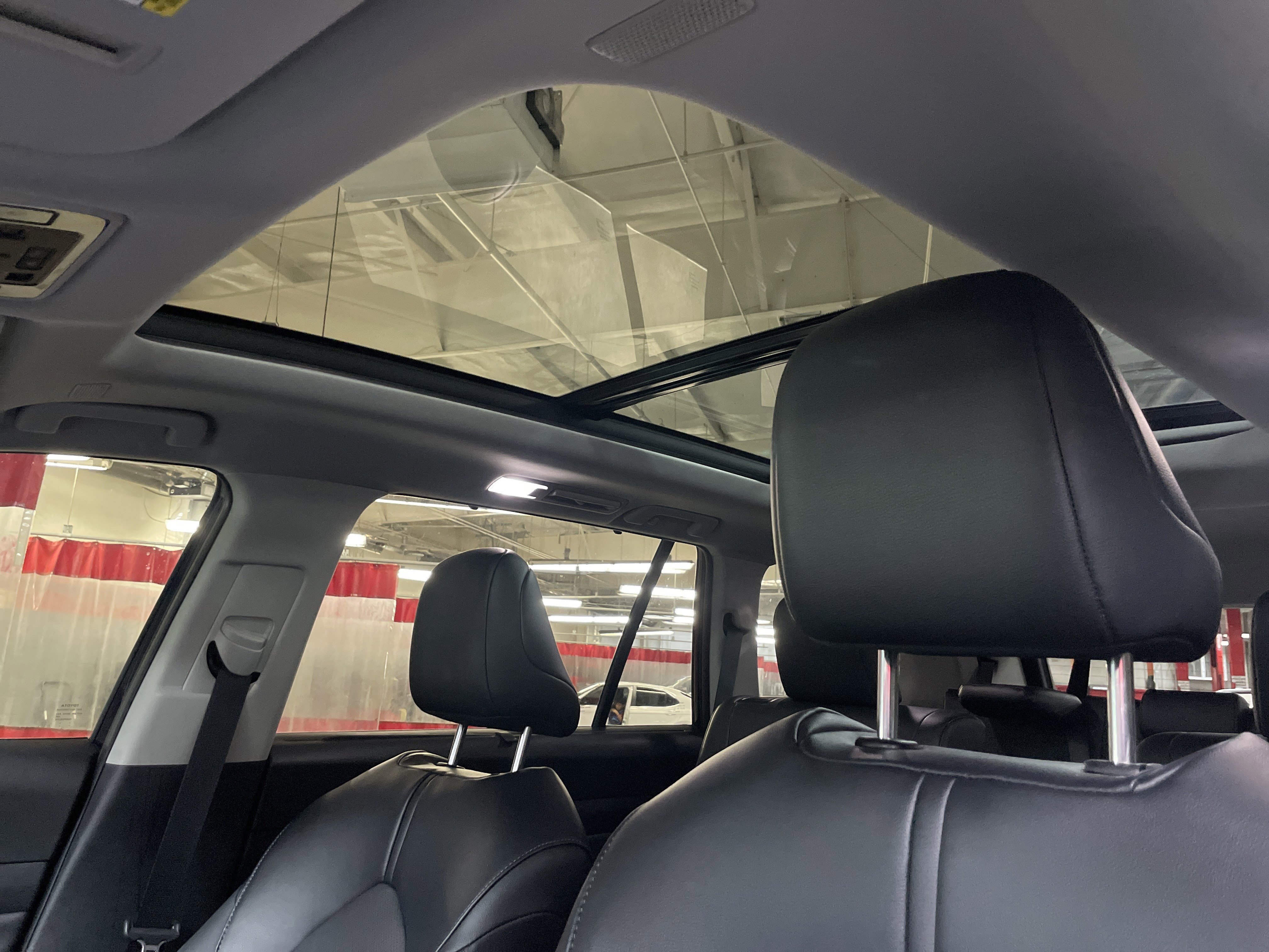 Used 2025 Toyota Grand Highlander FWD image 28