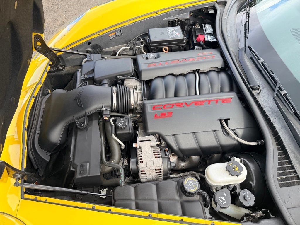 Used 2011 Chevrolet Corvette Grand Sport RWD image 30
