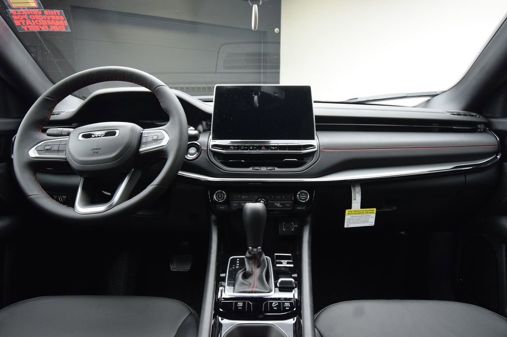 New 2026 Jeep Compass Trailhawk image 35