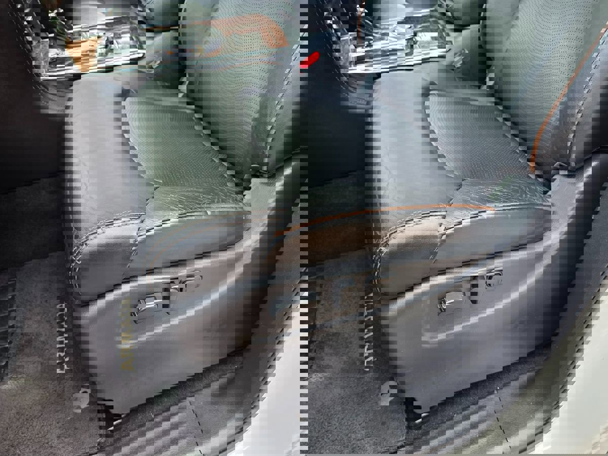 Used 2019 Nissan Armada SL w/ Premium Package image 24