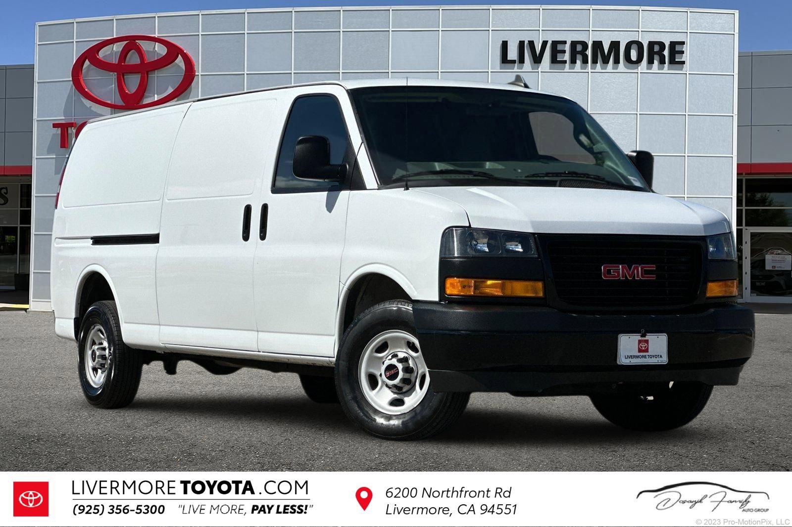 Used 2023 GMC Savana 2500 Extended w/ Driver Convenience Package image 1