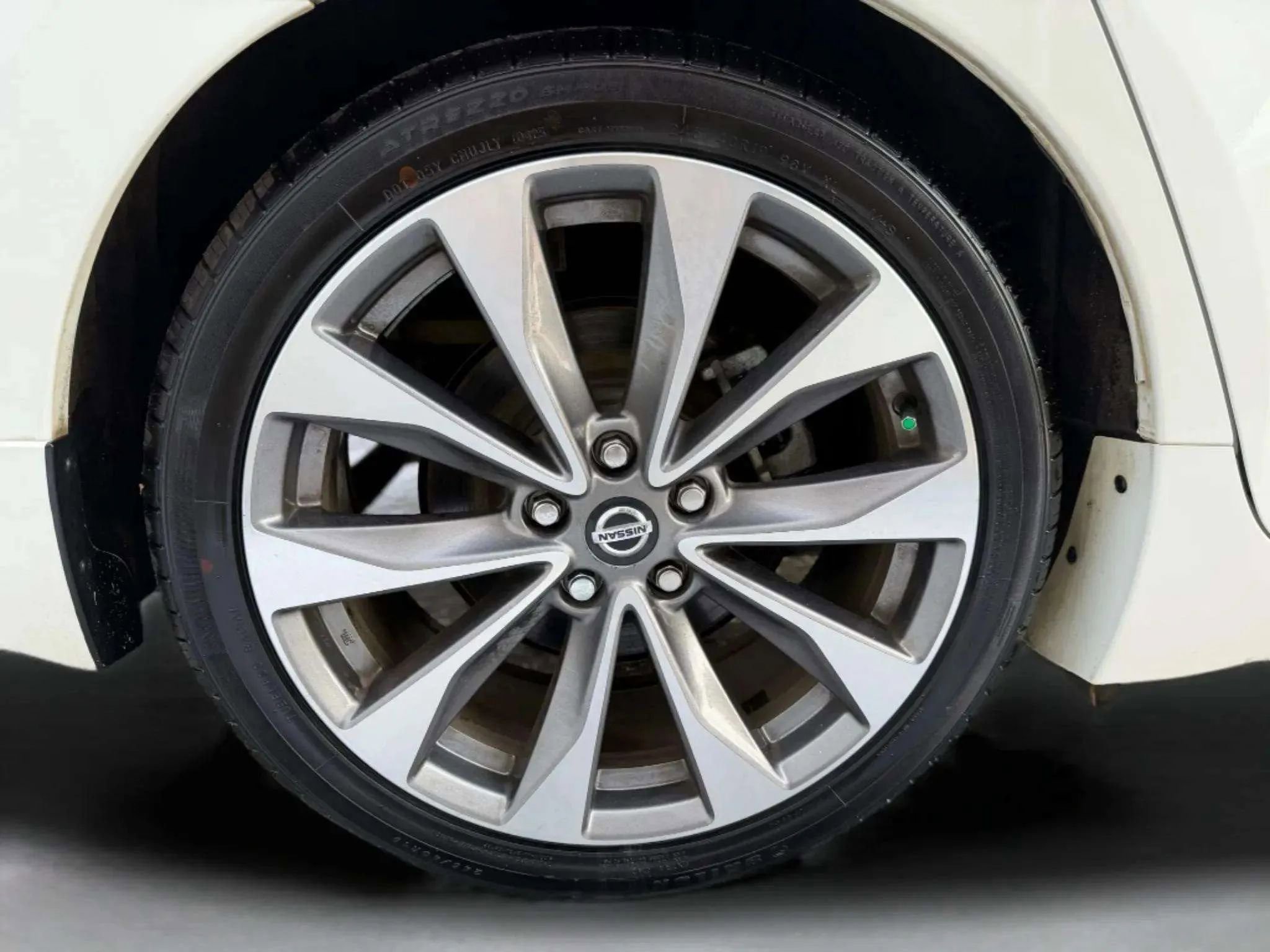 Used 2022 Nissan Maxima Platinum w/ Sport Mat Group image 38