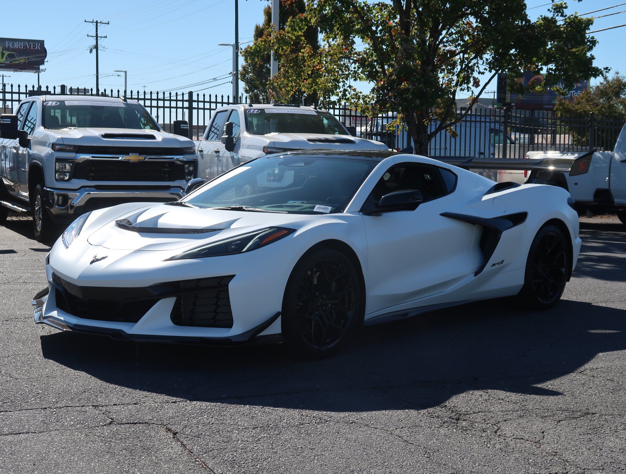 Used 2026 Chevrolet Corvette ZR1 w/ ZR1 Carbon Fiber Aero Package RWD image 5