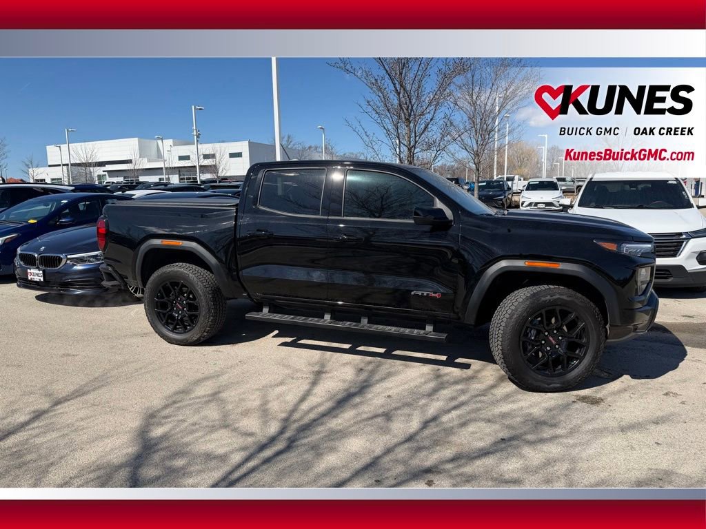 Used 2025 GMC Canyon AT4 image 4