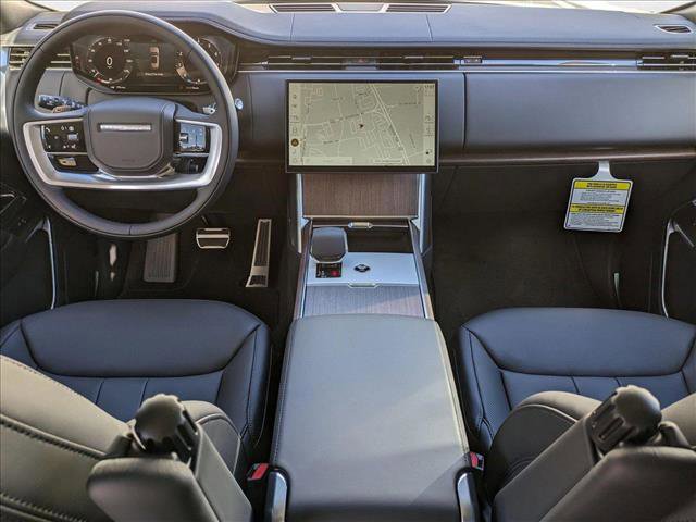 New 2025 Land Rover Range Rover SE image 16
