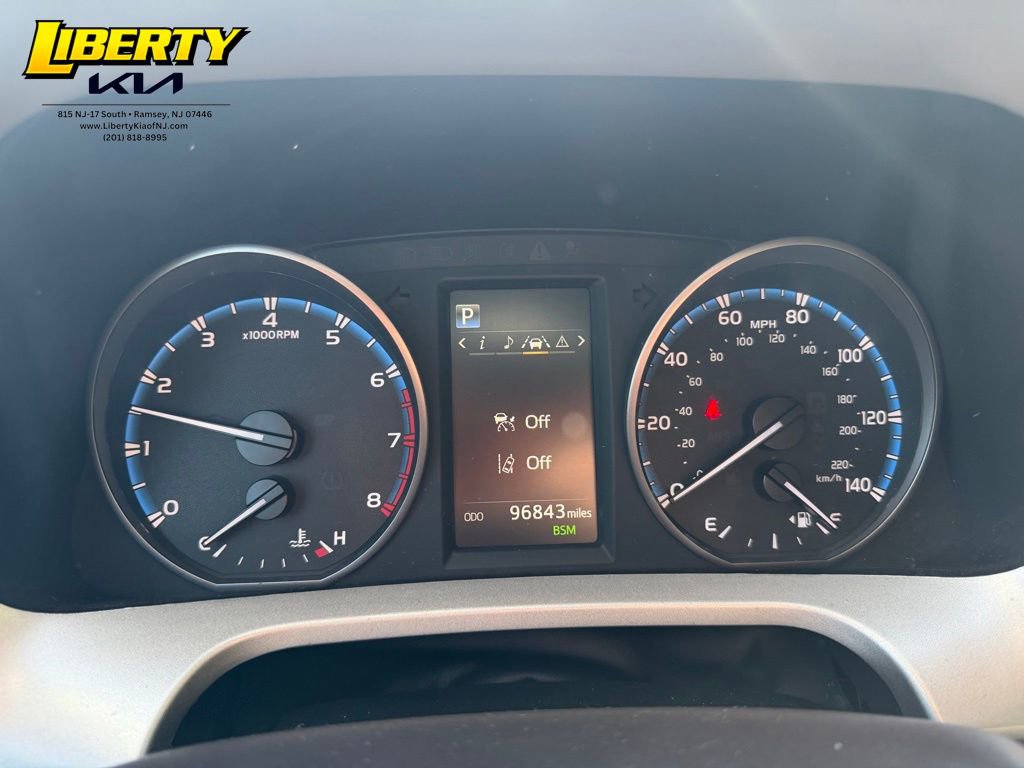 Used 2017 Toyota RAV4 XLE w/ Plus Extra Value Package AWD/4WD image 13