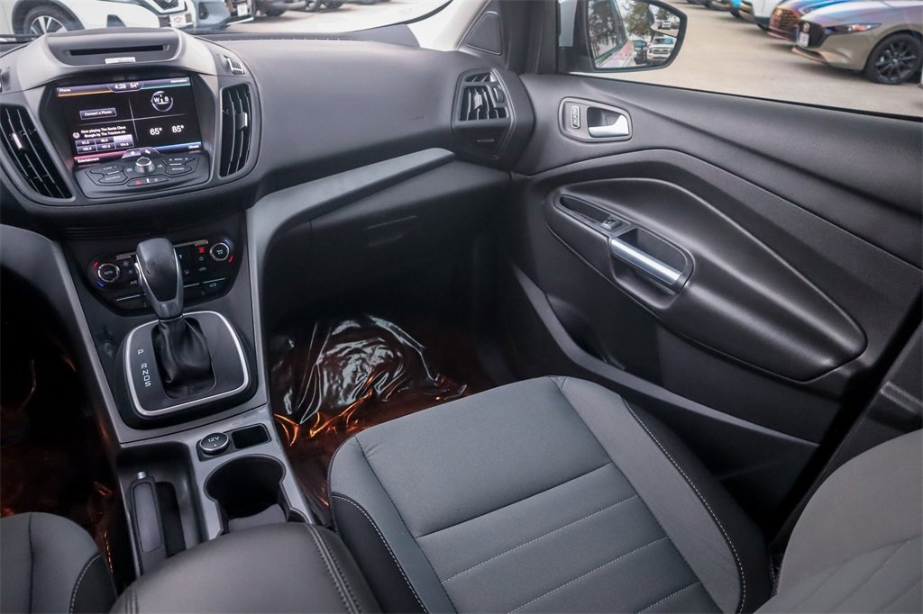 Used 2014 Ford Escape SE w/ Equipment Group 201A image 24