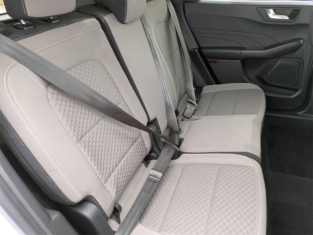 Used 2021 Ford Escape SE image 28