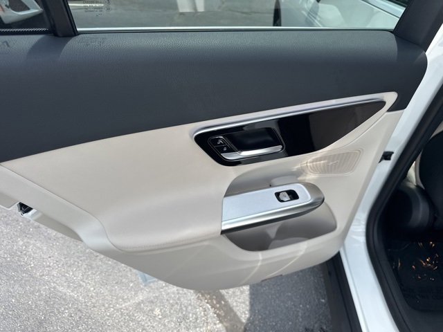 New 2026 Mercedes-Benz GLC 300 4MATIC image 12