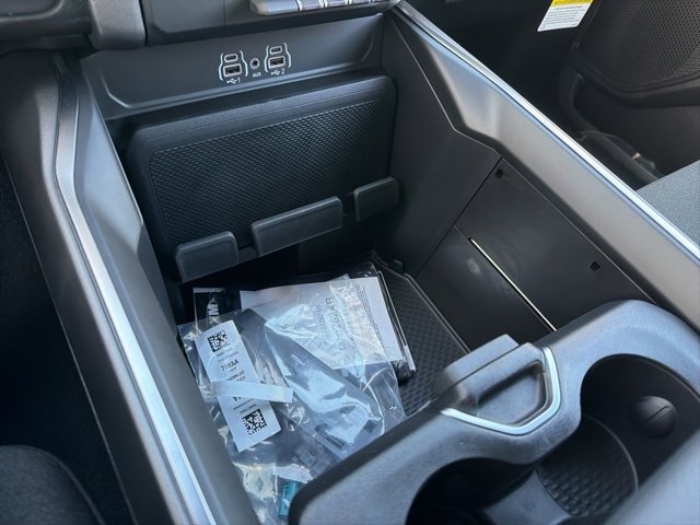 New 2026 RAM 1500 Express image 16
