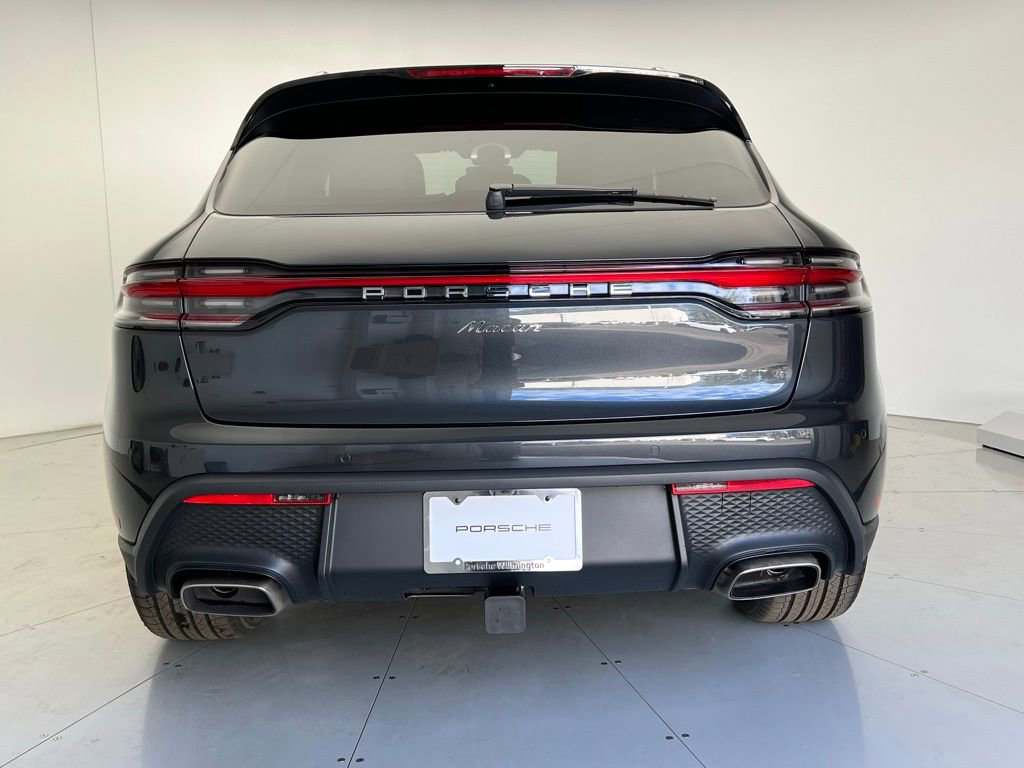 Used 2026 Porsche Macan AWD/4WD image 21