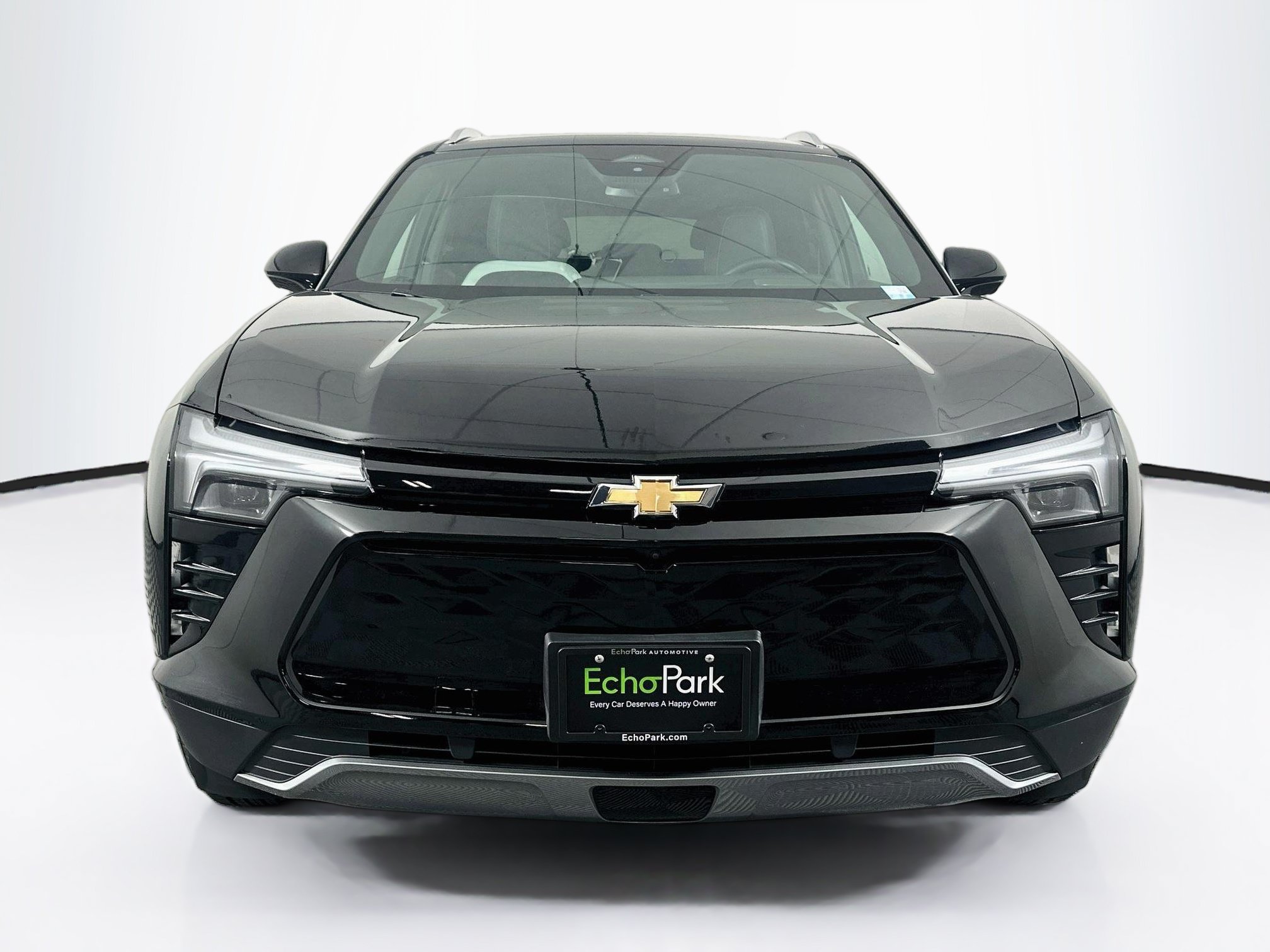 Used 2024 Chevrolet Blazer EV LT AWD/4WD image 2