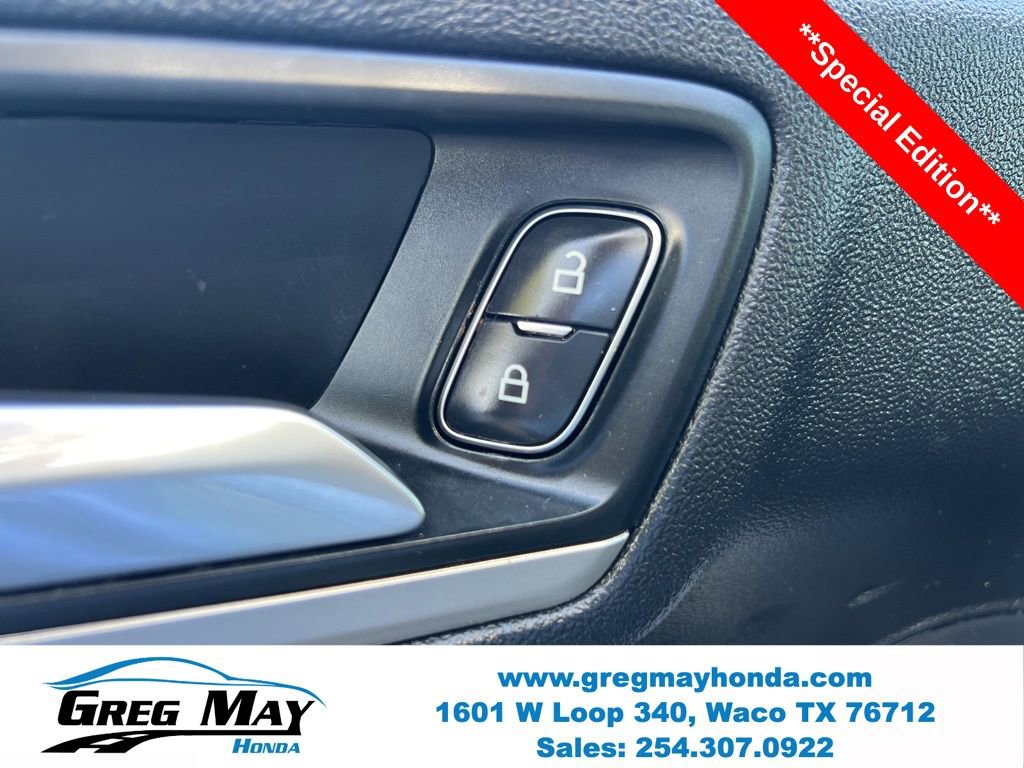 Used 2020 Ford Escape SE image 26