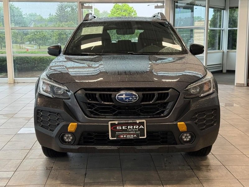 Used 2025 Subaru Outback Wilderness AWD/4WD image 7