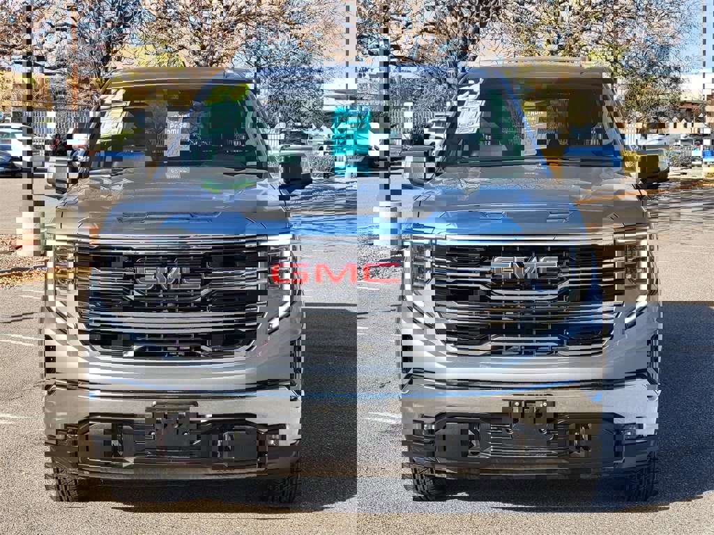 Certified 2024 GMC Sierra 1500 SLT image 5