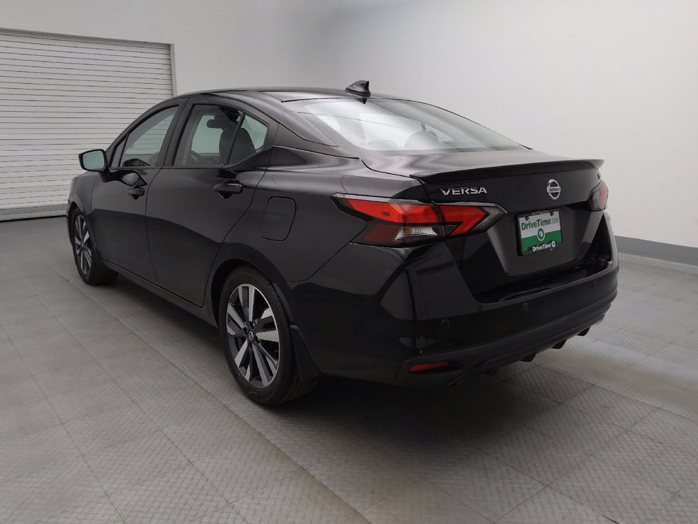 Used 2021 Nissan Versa SR FWD image 5