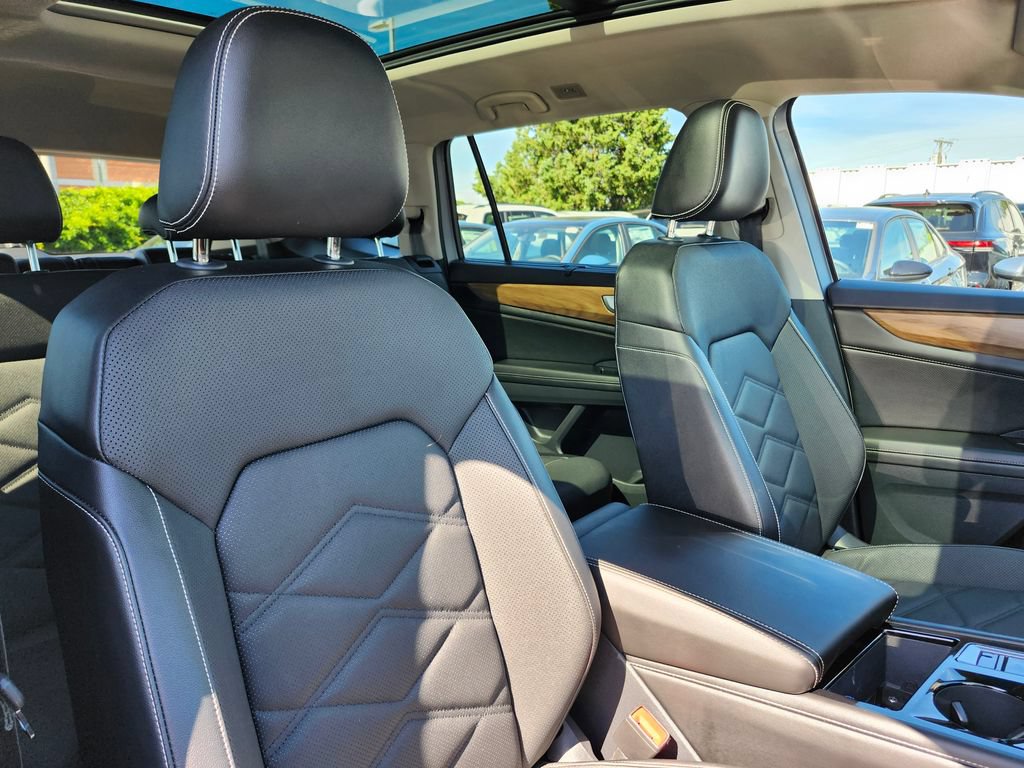 Certified 2024 Volkswagen Atlas SE AWD/4WD image 14