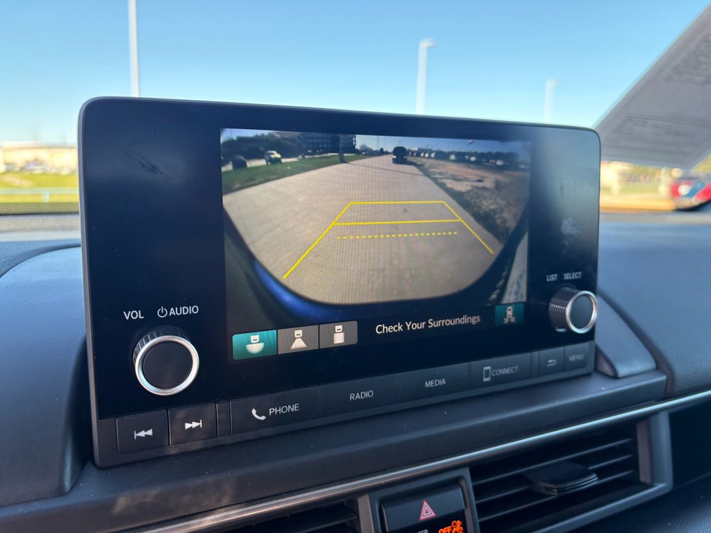 Certified 2024 Honda Pilot Sport image 17