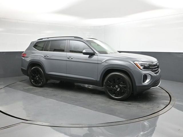 New 2026 Volkswagen Atlas SE image 17