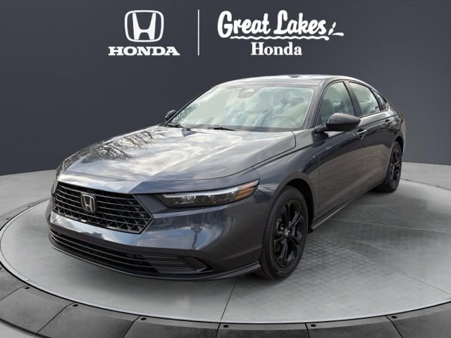 Used 2025 Honda Accord SE image 2