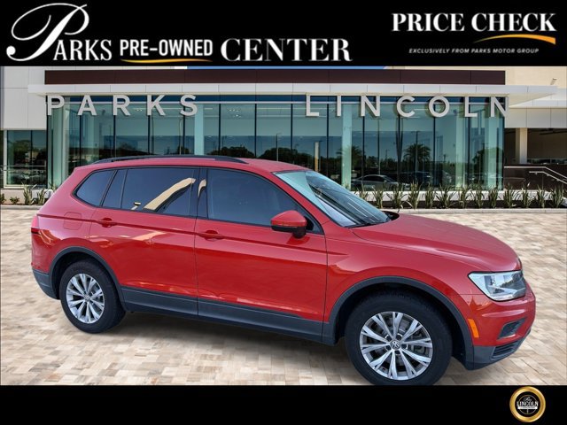 Used 2019 Volkswagen Tiguan S w/ Driver Assistance Package FWD image 1