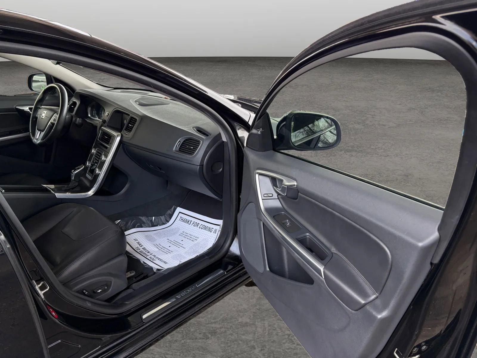 Used 2015 Volvo S60 T5 Platinum image 17