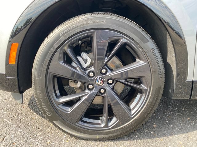 Certified 2024 Buick Envision Sport Touring AWD/4WD image 22