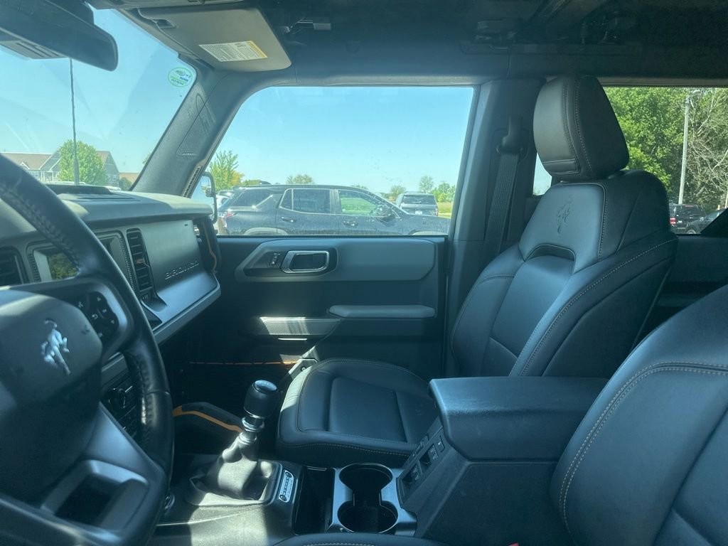 Used 2022 Ford Bronco Badlands w/ Sasquatch Package AWD/4WD image 4