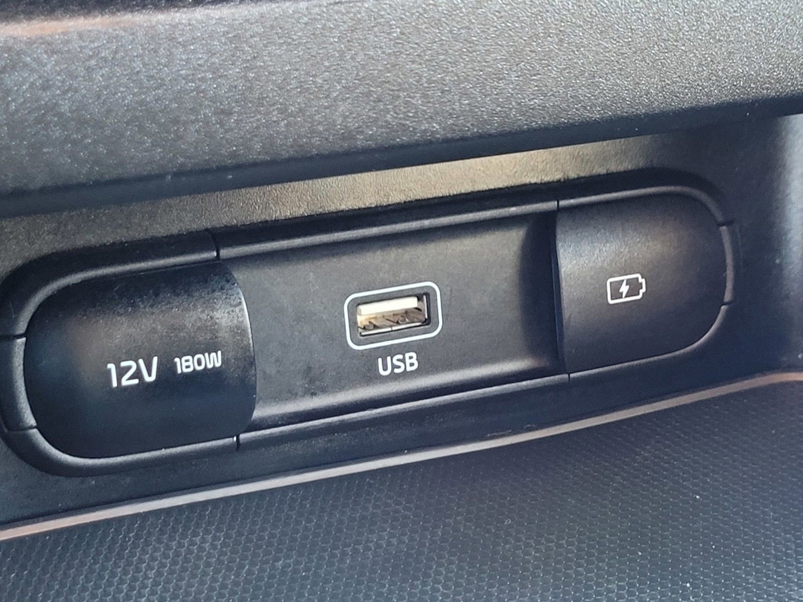 Used 2024 Kia Forte LXS w/ LXS Technology Package image 21