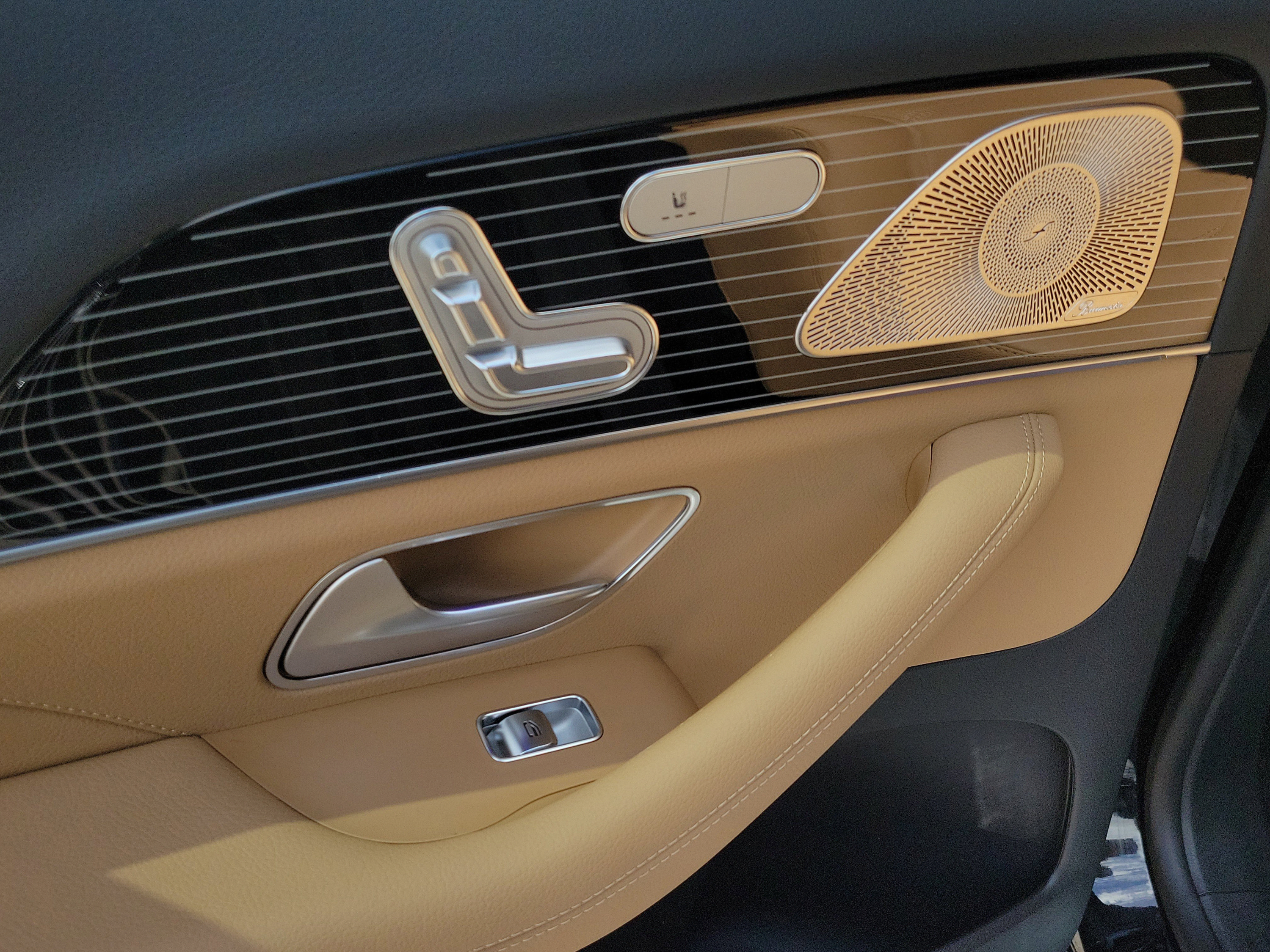 New 2026 Mercedes-Benz GLS 450 4MATIC image 8