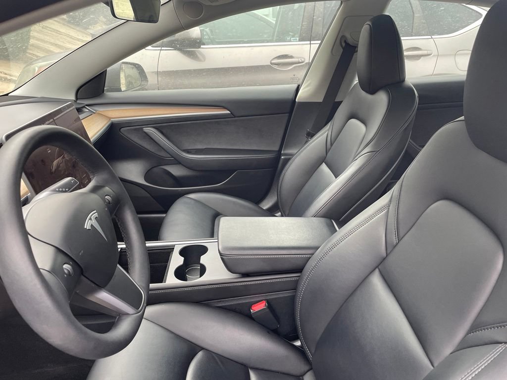 Used 2023 Tesla Model 3 Standard Range RWD image 8