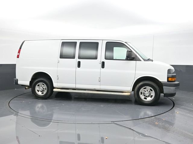 Used 2021 Chevrolet Express 2500 w/ Driver Convenience Package image 19