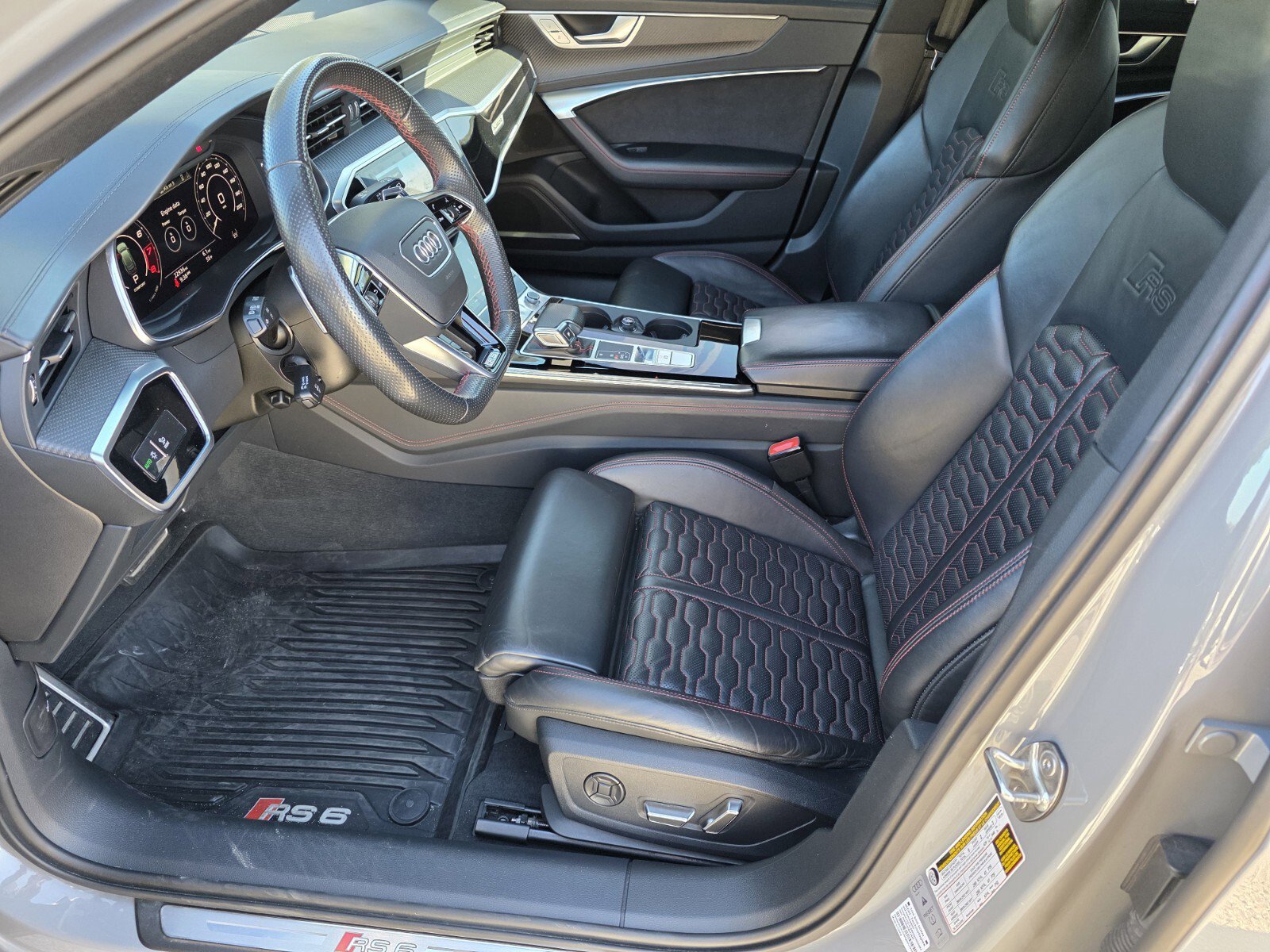 Used 2022 Audi RS 6 image 10