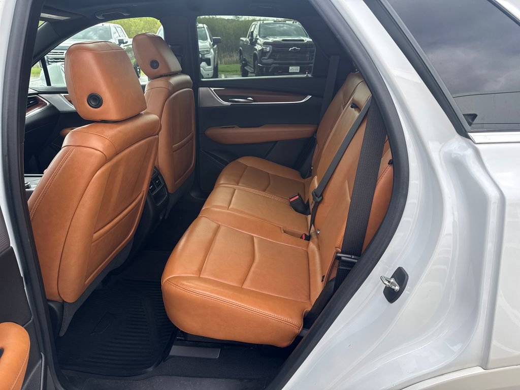 Certified 2020 Cadillac XT5 Premium Luxury AWD/4WD image 29