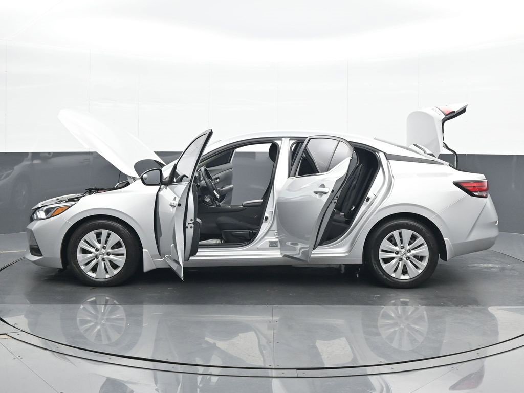 Used 2022 Nissan Sentra S image 27