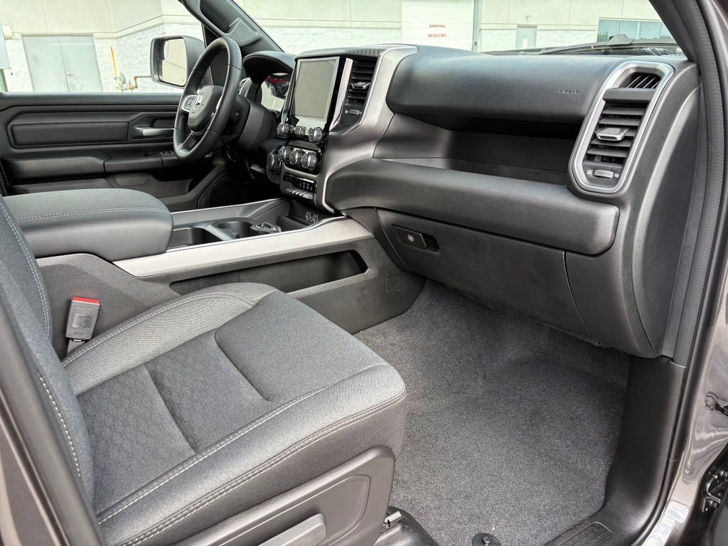 New 2026 RAM 1500 Express AWD/4WD image 14