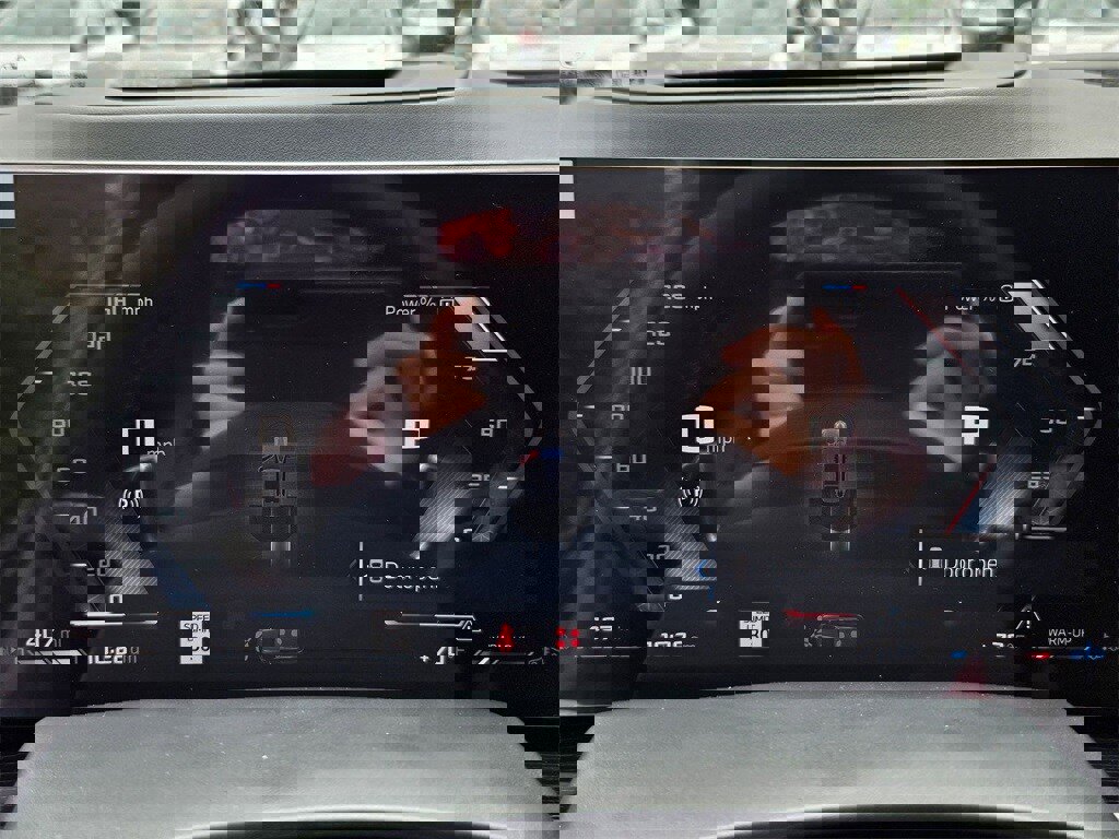 New 2026 BMW X7 M60i image 13