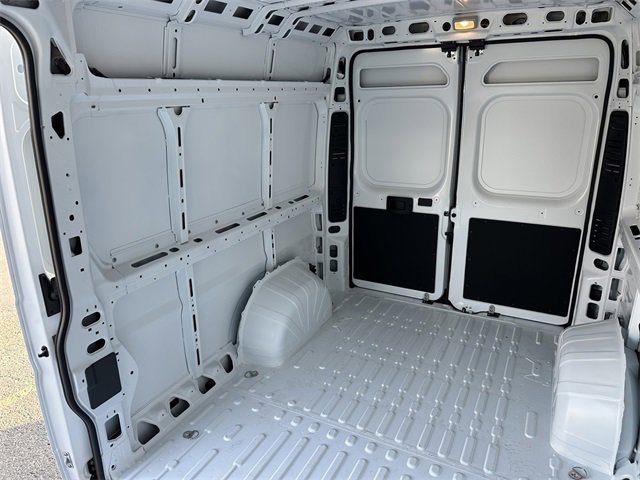 Used 2025 RAM ProMaster 2500 image 17