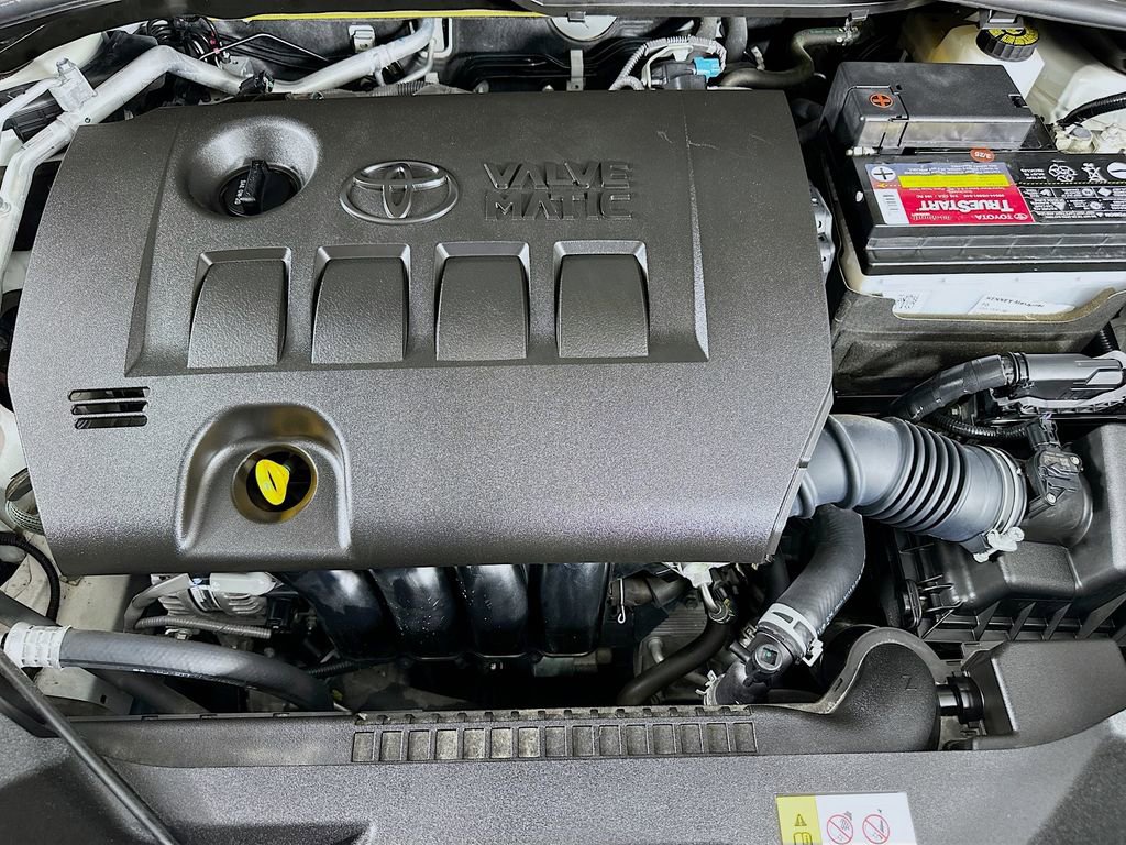 Used 2019 Toyota C-HR Limited image 37