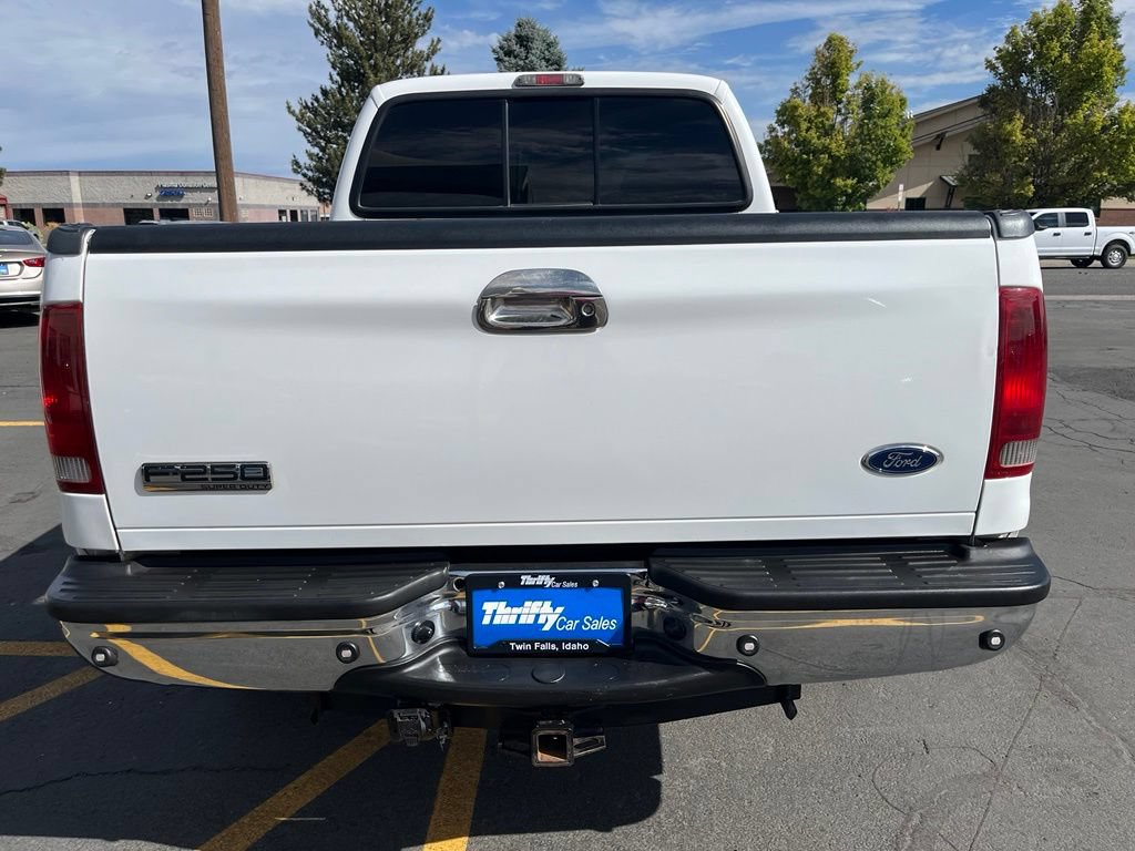Used 2006 Ford F250 Lariat AWD/4WD image 4