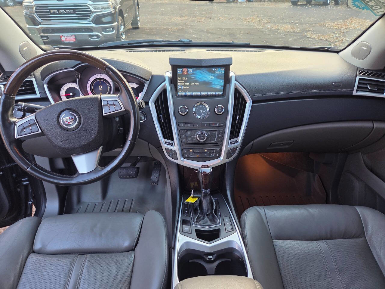 Used 2011 Cadillac SRX Luxury image 19