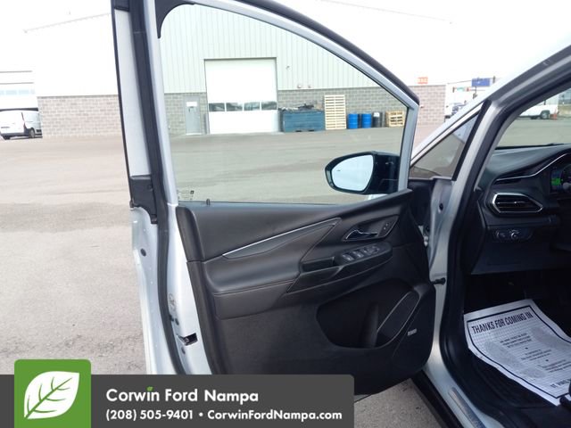 Used 2023 Chevrolet Bolt LT w/ Infotainment Package image 10