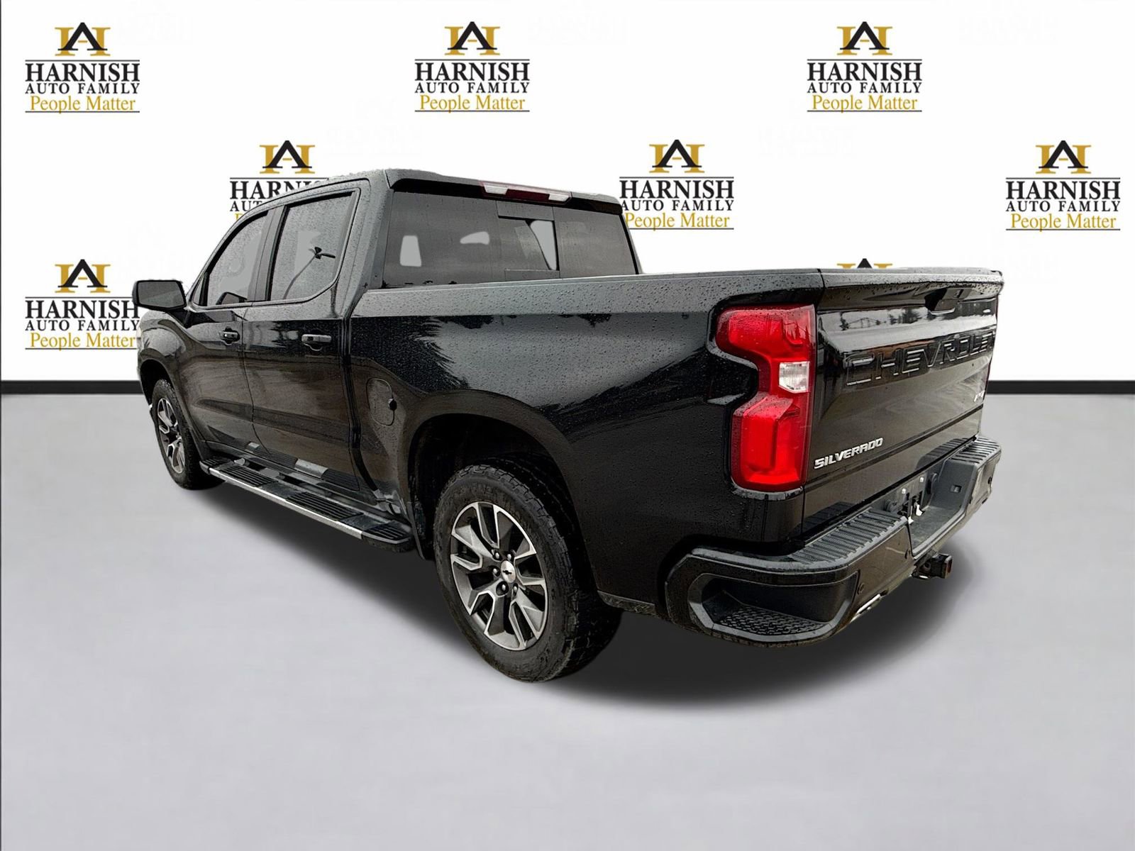 Used 2020 Chevrolet Silverado 1500 RST video 3