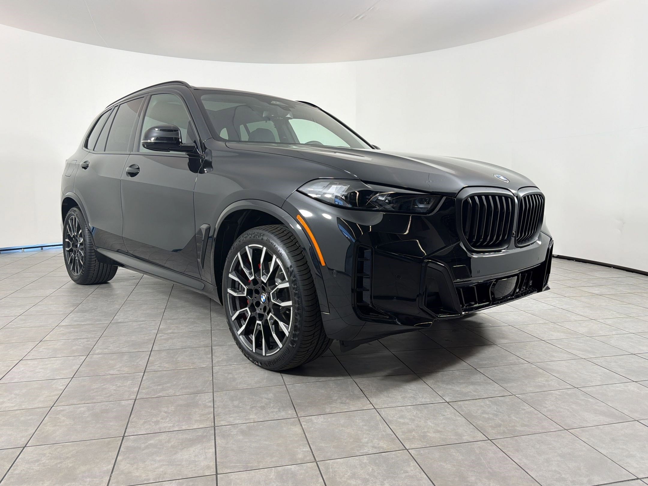 New 2026 BMW X5 xDrive40i w/ M Sport Package AWD/4WD image 7