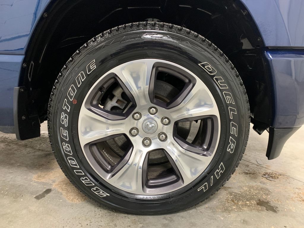 Used 2023 RAM 1500 Laramie image 12