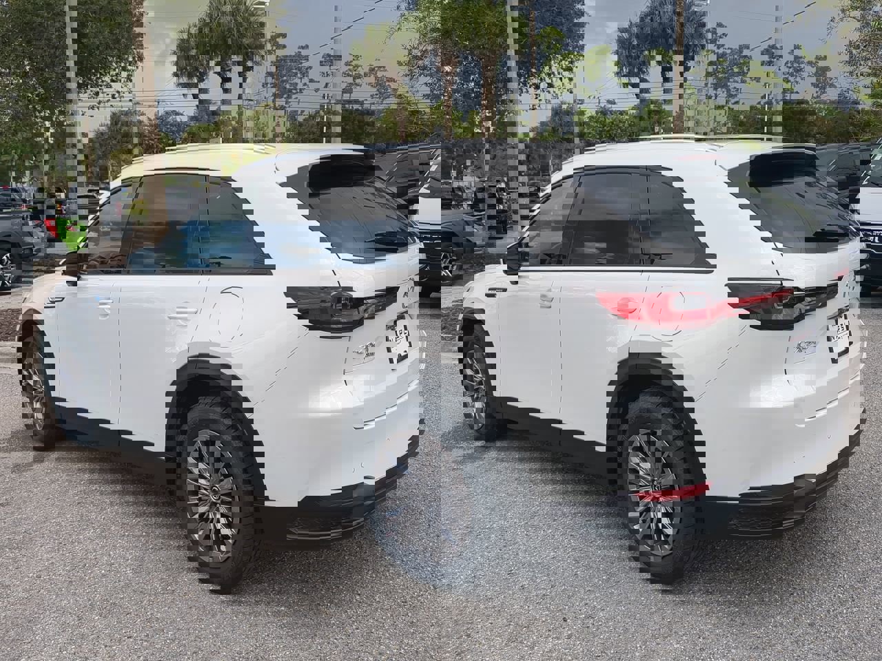 Used 2025 MAZDA CX-90 Plug-In Hybrid w/ Preferred image 7