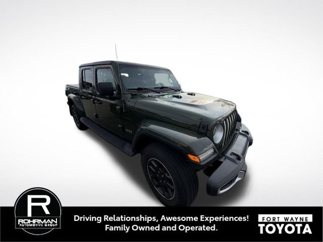 Used 2021 Jeep Gladiator Overland w/ Dual Top Group AWD/4WD image 10