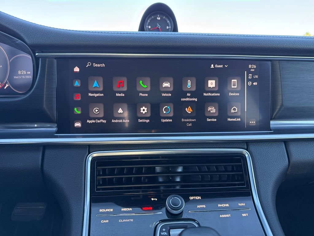 Used 2023 Porsche Panamera 4 Platinum Edition image 15